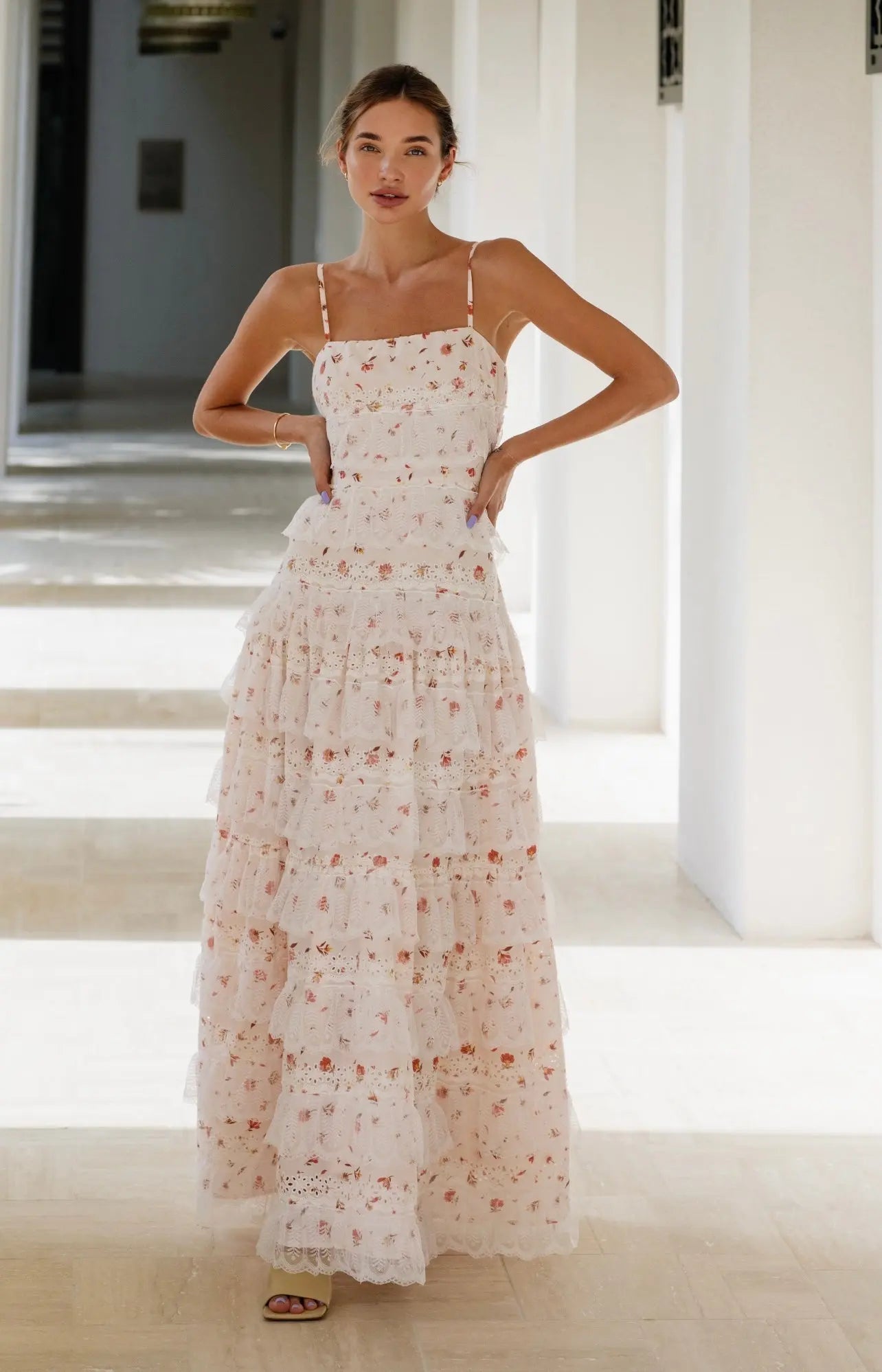 Floral Lace Tiered Spaghetti Strap Cake Maxi Dress